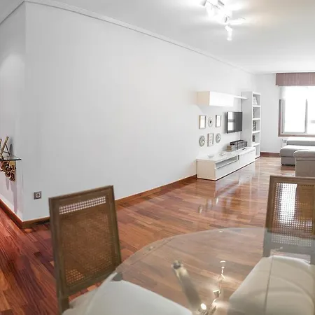 Sakura Homes Torre De Hercules 4 Plazas Ла-Корунья