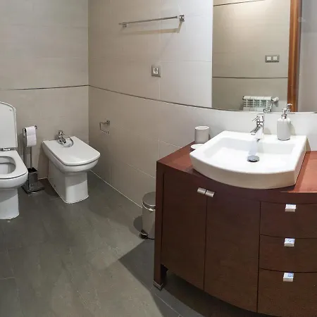 Daire Sakura Homes Torre De Hercules 4 Plazas *