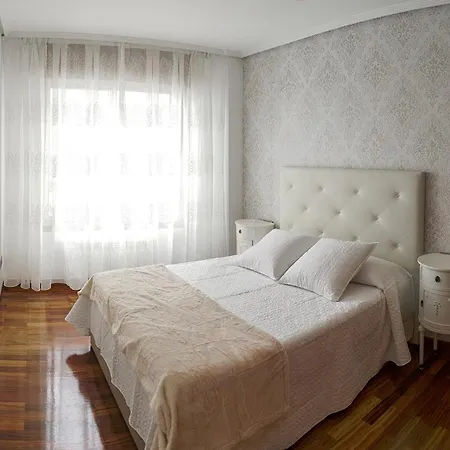 Sakura Homes Torre De Hercules 4 Plazas Ла-Корунья