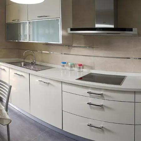 Sakura Homes Torre De Hercules 4 Plazas Daire