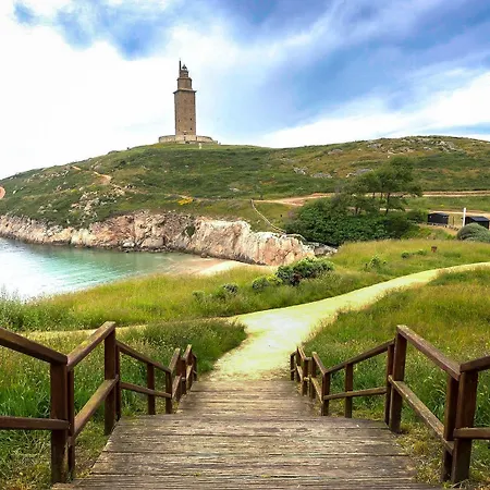 Sakura Homes Torre De Hercules 4 Plazas Daire